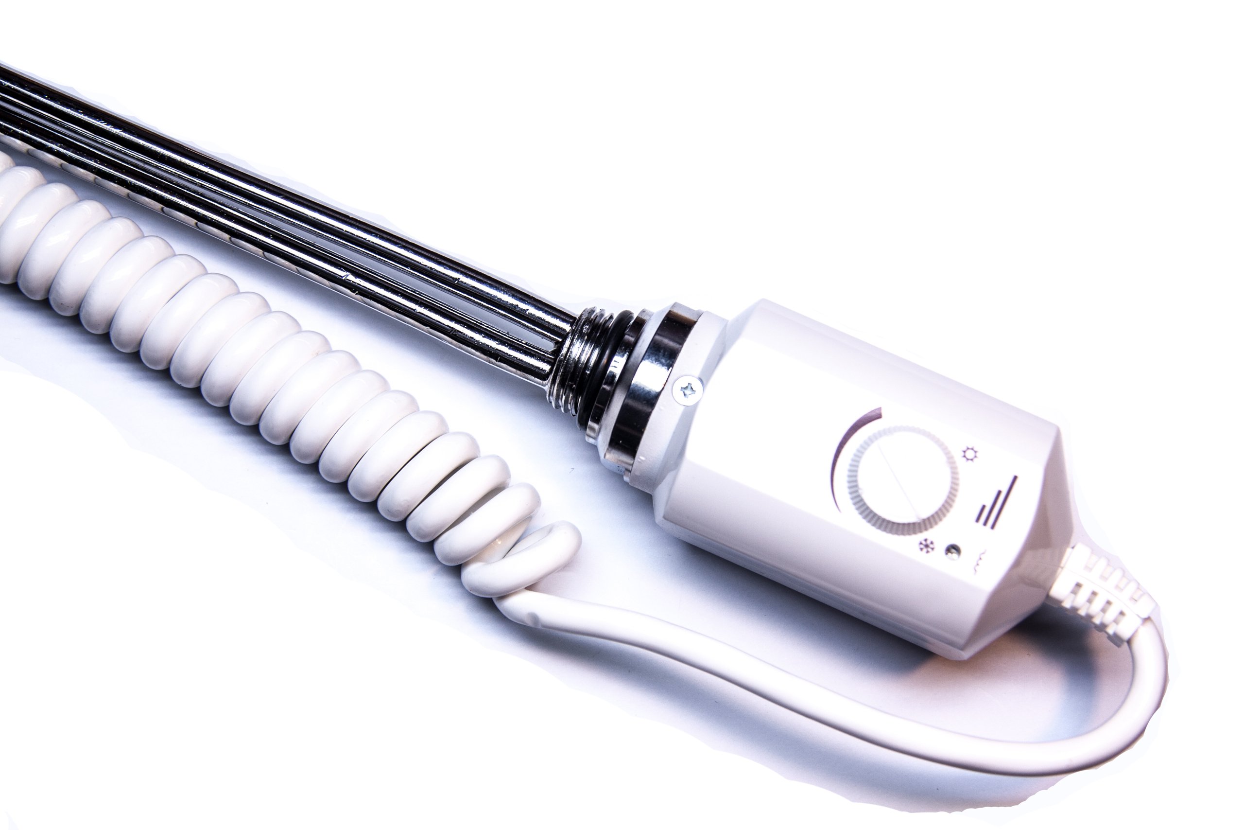 Biely kúpeľňový radiátorový ohrievač 600W BIELY